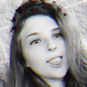 Meet your Posher, Marissa